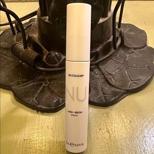 NIB Nu Skin Nu Colour Lash & Brow Serum